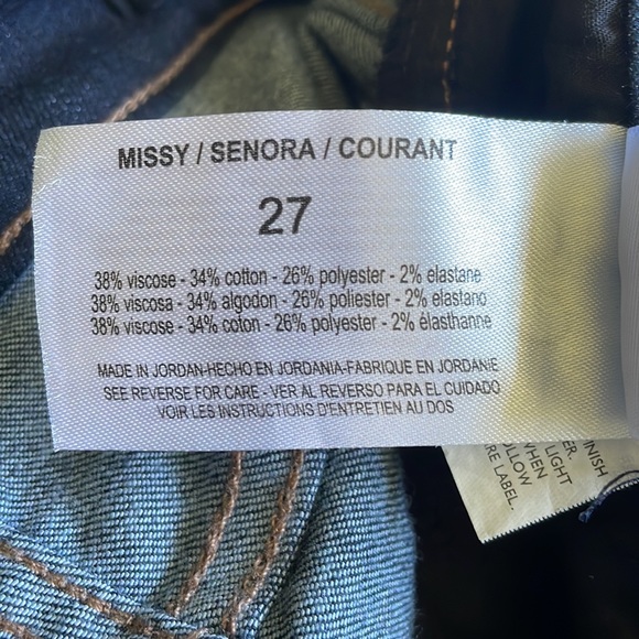NWT Woman’s Sanctuary High Rise Skinny Ankle Jeans - Picture 8 of 8